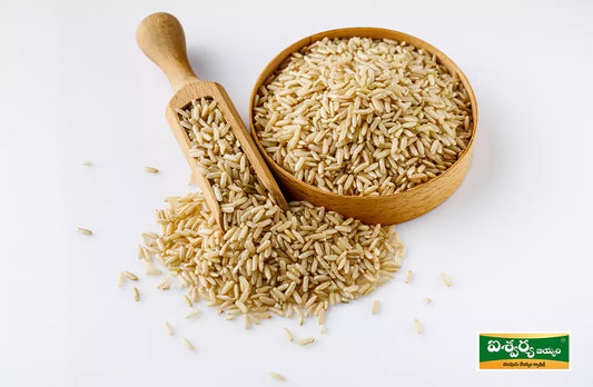 Close-Up of Low-GI Rice in a Wooden Bowl